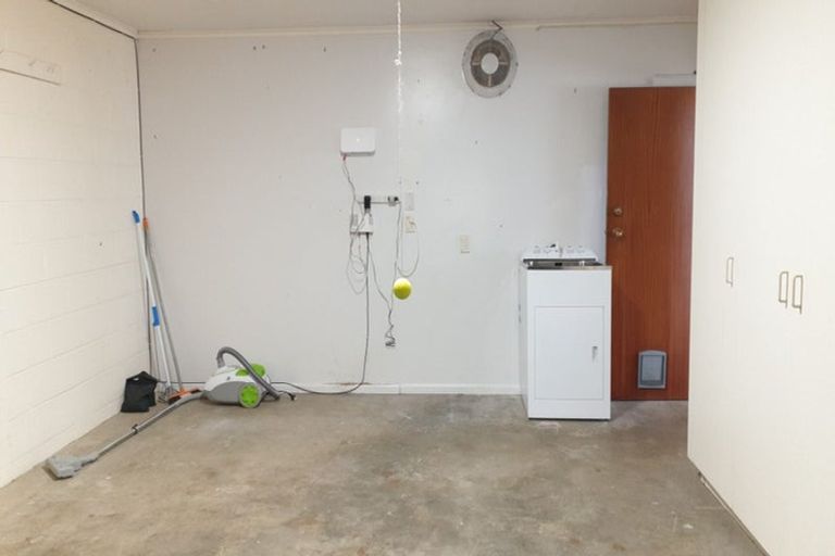 Photo of property in 2/25 Kitchener Road, Takapuna, Auckland, 0622