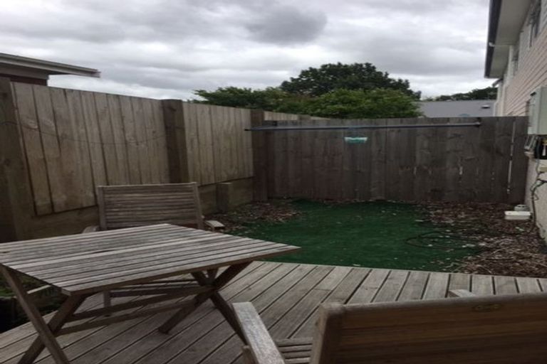 Photo of property in 2/1 June Place, Hamilton East, Hamilton, 3216