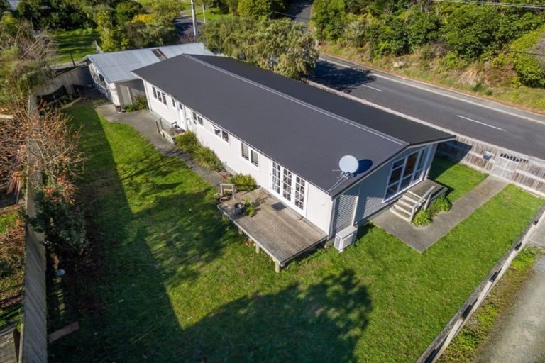 Photo of property in 159 Plateau Road, Te Marua, Upper Hutt, 5018