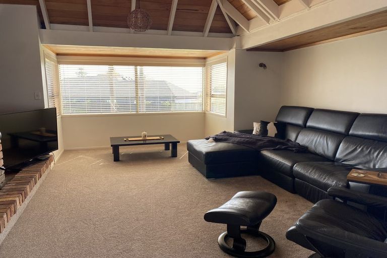 Photo of property in 77a The Parade, Bucklands Beach, Auckland, 2012