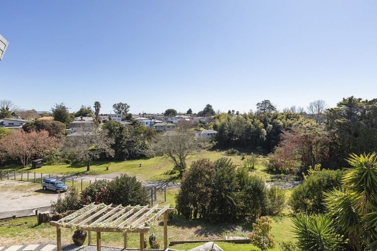 Photo of property in 1203 Cameron Road, Gate Pa, Tauranga, 3112