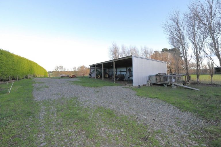 Photo of property in 220 North Makarewa Grove Bush Road, Makarewa, Invercargill, 9876