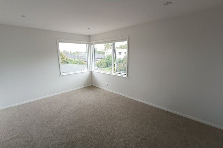 Photo of property in 8 Lyall Place, Bryndwr, Christchurch, 8053