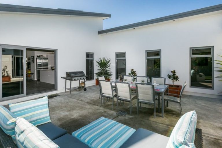 Photo of property in 27 Waimakariri Drive, Awatoto, Napier, 4110