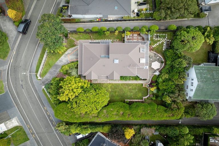 Photo of property in 34 Simla Crescent, Khandallah, Wellington, 6035