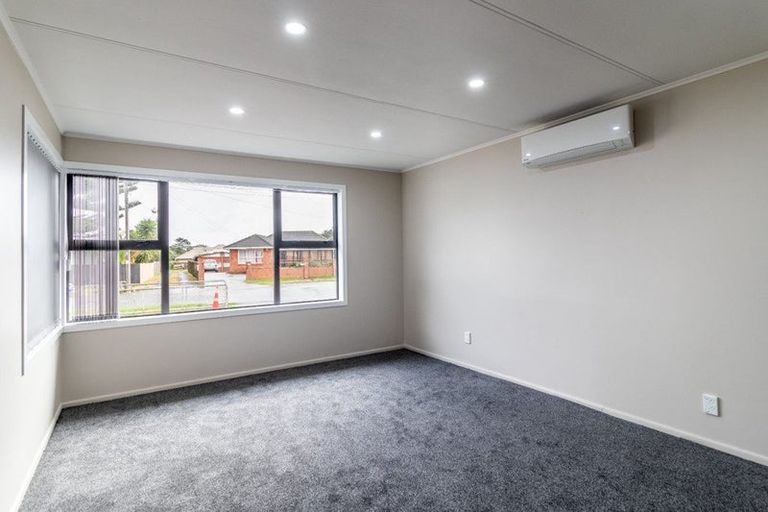 Photo of property in 11 Daniel Avenue, Mangere East, Auckland, 2024