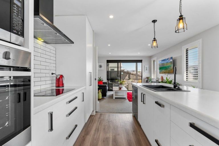 Photo of property in 86 Franks Way, Papamoa Beach, Papamoa, 3118