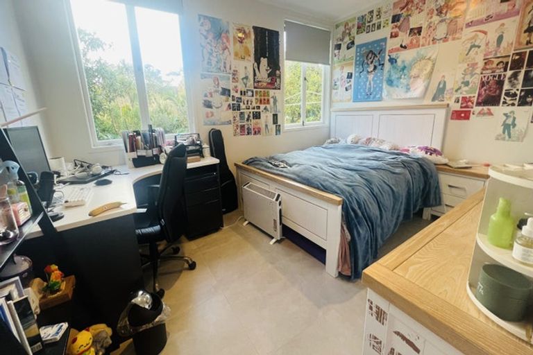 Photo of property in 14 Cloverly Crescent, Campbells Bay, Auckland, 0630