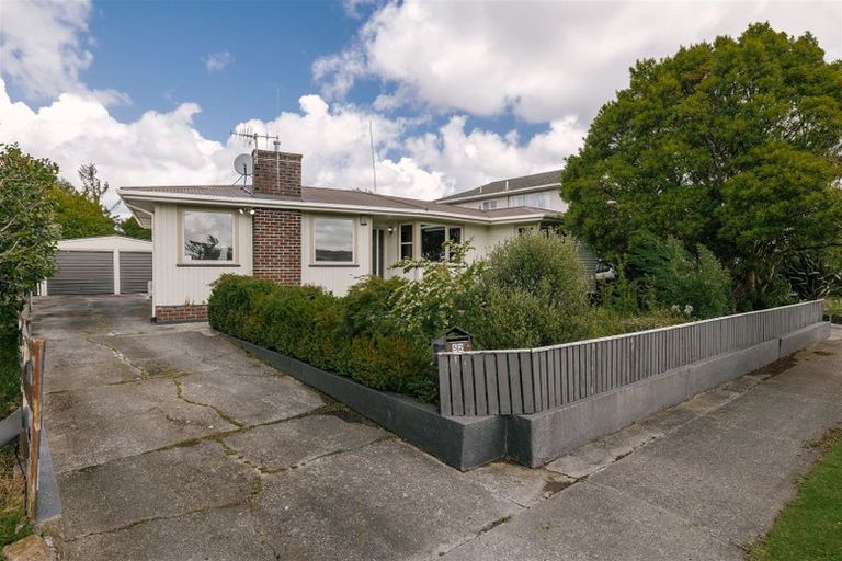 Photo of property in 52 Holdsworth Avenue, Milson, Palmerston North, 4414