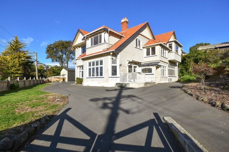Photo of property in 70 Easther Crescent, Kew, Dunedin, 9012