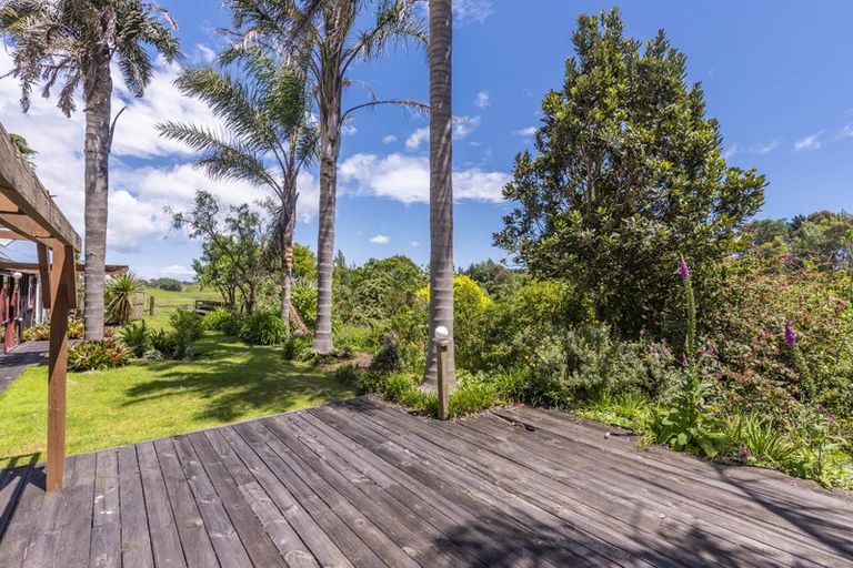 Photo of property in 31 Te Hapua Road, Te Horo, Otaki, 5581