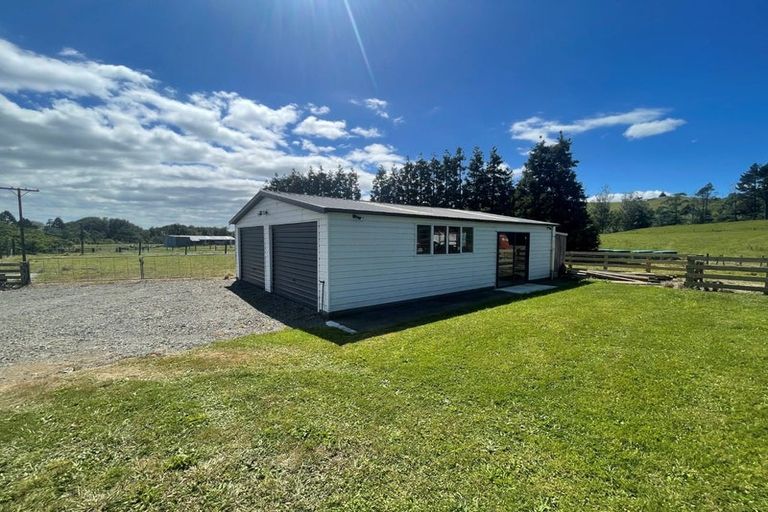 Photo of property in 45 Davis Road, Waiongana, Inglewood, 4389