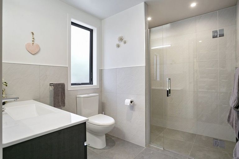 Photo of property in 6 Ada Close, Cambridge, 3434