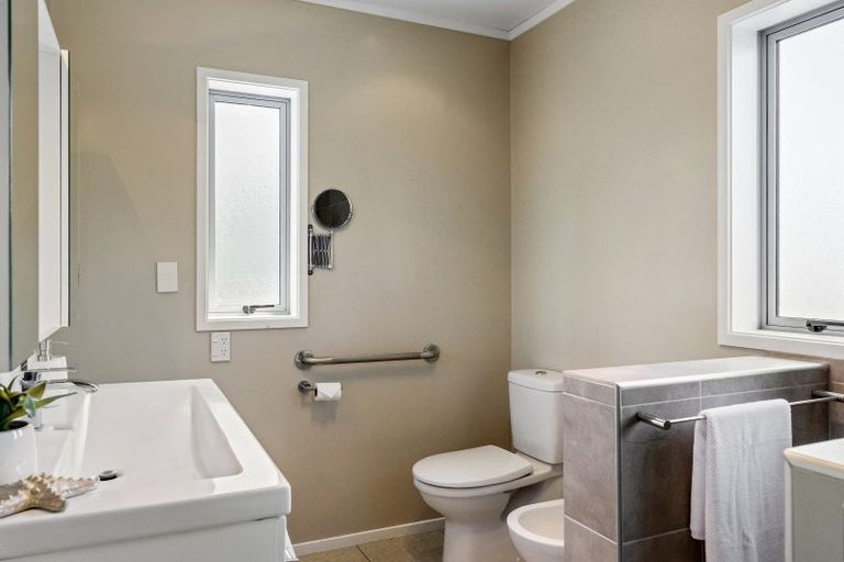 Photo of property in 10 Northcroft Street, Waitahanui, Taupo, 3378