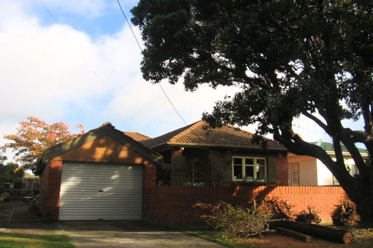 Photo of property in 65 Riverside Drive, Waiwhetu, Lower Hutt, 5010