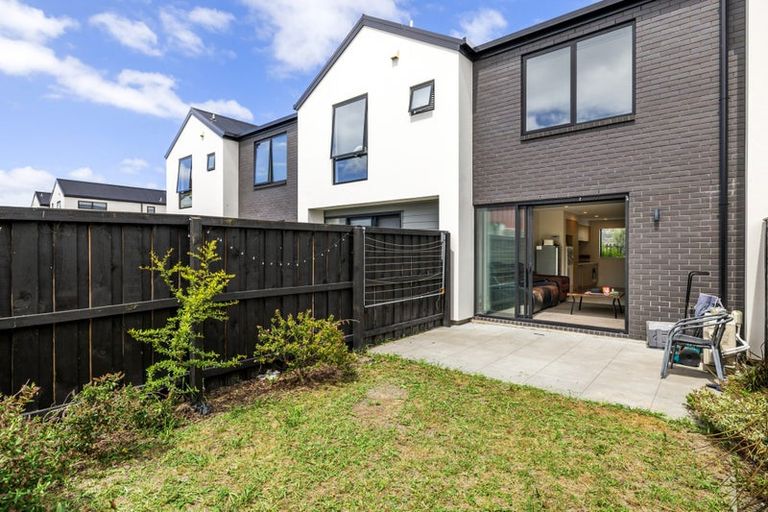 Photo of property in 122a Blenheim Road, Riccarton, Christchurch, 8041