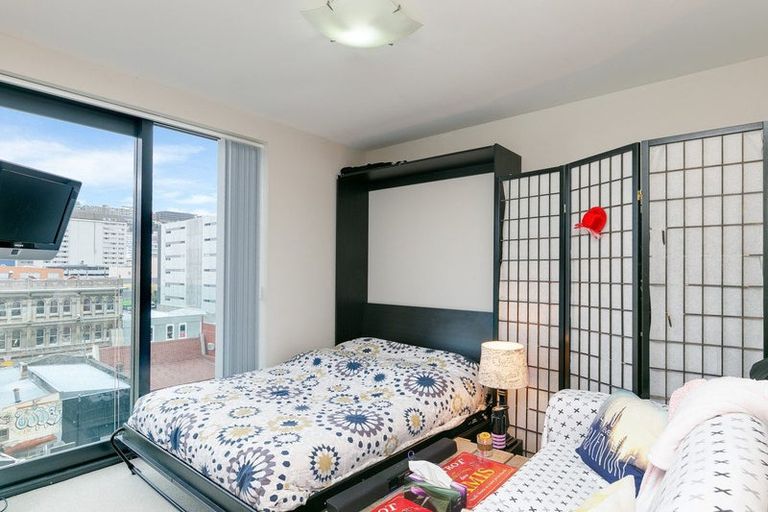 Photo of property in Dual Apartments, 511/142 Vivian Street, Te Aro, Wellington, 6011
