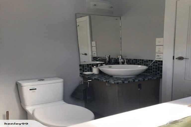 Photo of property in 10 Milton Street, Berhampore, Wellington, 6023