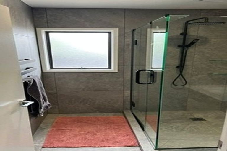 Photo of property in 5a Hetley Crescent, Taradale, Napier, 4112