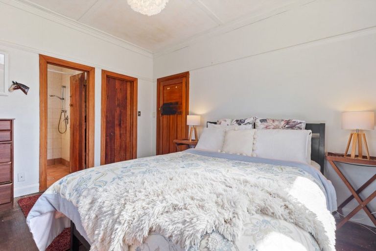 Photo of property in 121 North Manakau Road, Manakau, 5573