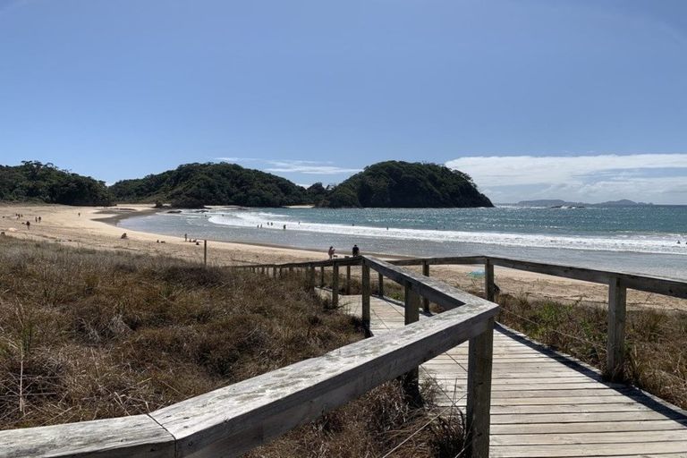 Photo of property in 24 Wehiwehi Road, Matapouri, Whangarei, 0173