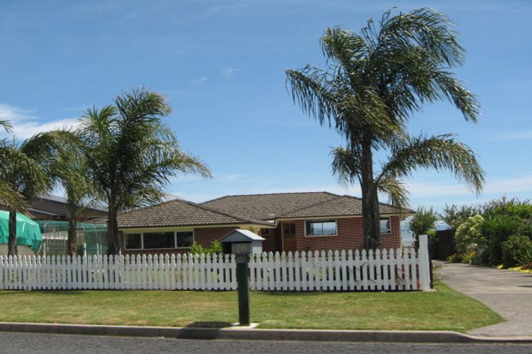 Photo of property in 101 Torkar Road, Clarks Beach, 2122