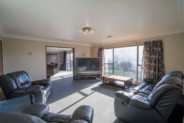 Photo of property in 4 Orkney Street, Waikiwi, Invercargill, 9810