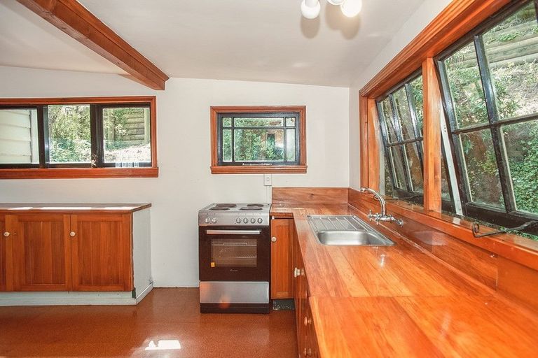 Photo of property in 24a Voelas Road, Lyttelton, 8082