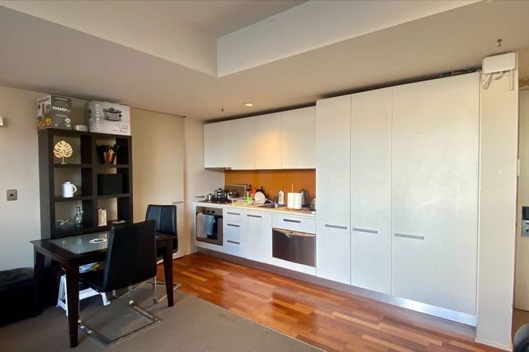 Photo of property in The Wellington Suites, 387/233 Cuba Street, Te Aro, Wellington, 6011