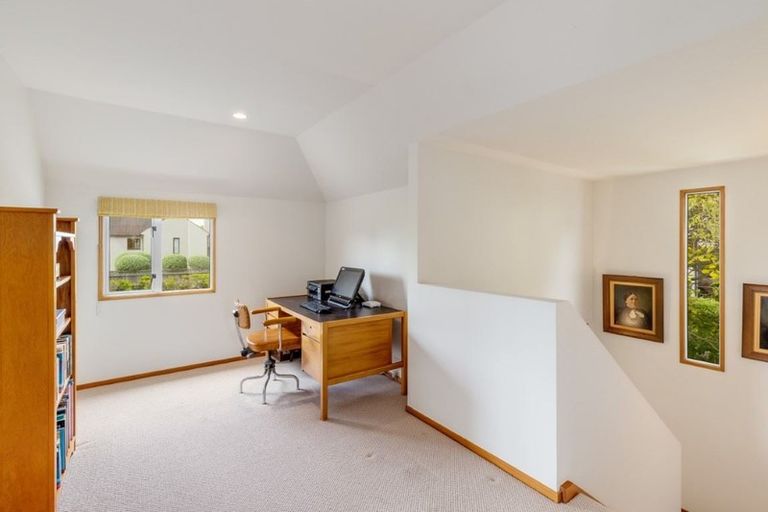 Photo of property in 2/29 Wroxton Terrace, Merivale, Christchurch, 8014