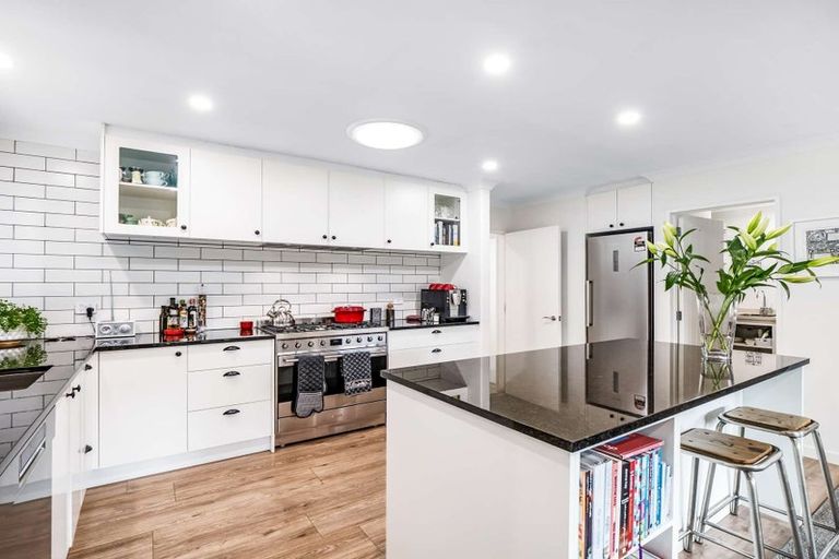 Photo of property in 58 Woodhurst Drive, Casebrook, Christchurch, 8051