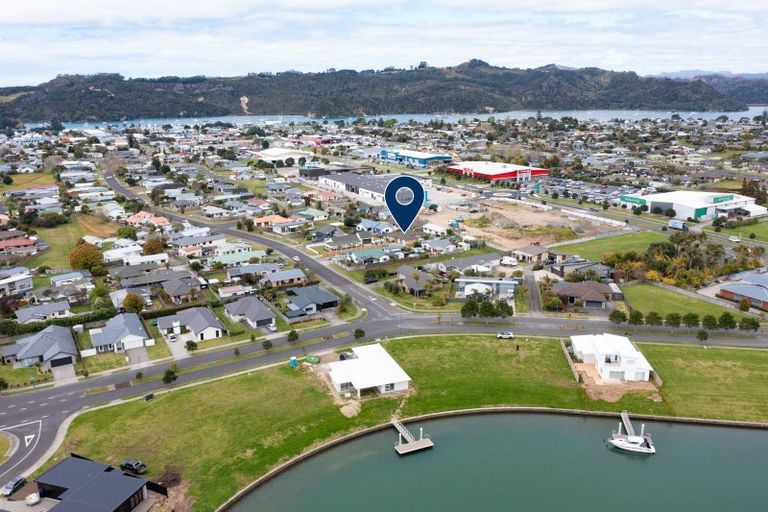 Photo of property in 52a Whitby Avenue, Whitianga, 3510