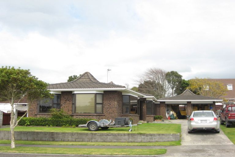 Photo of property in 6 Poplar Grove, Whalers Gate, New Plymouth, 4310