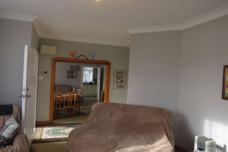 Photo of property in 30 Sussex Street, Levin, 5510