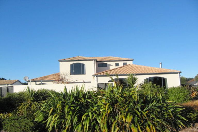 Photo of property in 1 Nautilus Place, Spencerville, Christchurch, 8083