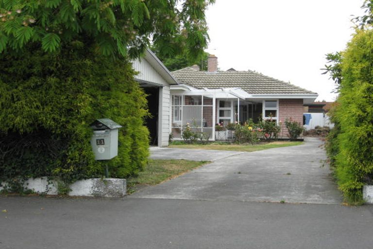 Photo of property in 11 Clonbern Place, Upper Riccarton, Christchurch, 8041