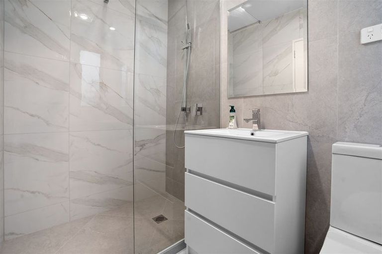 Photo of property in 10 Karoro Road, Flat Bush, Auckland, 2019