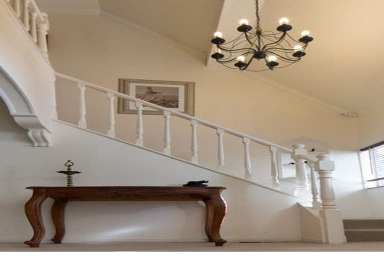 Photo of property in 1 Churton Drive, Churton Park, Wellington, 6037