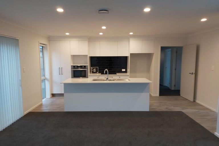 Photo of property in 2 Haka Way, Papamoa, 3118