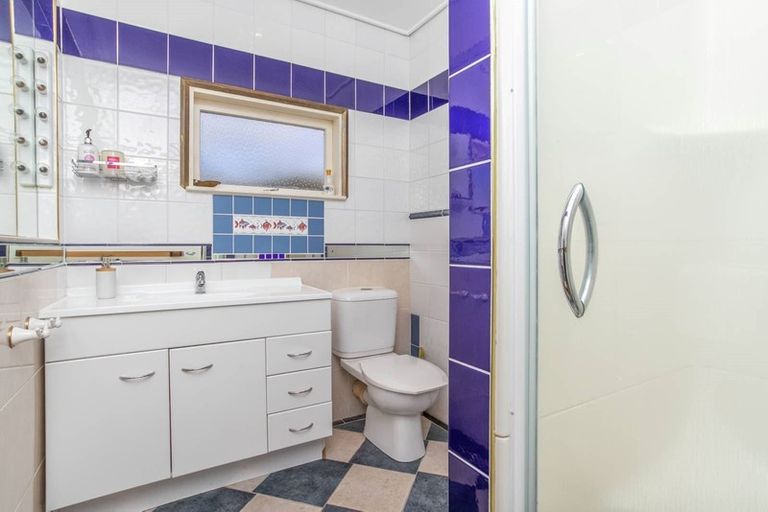 Photo of property in 18 Riverlea Avenue, Pakuranga, Auckland, 2010