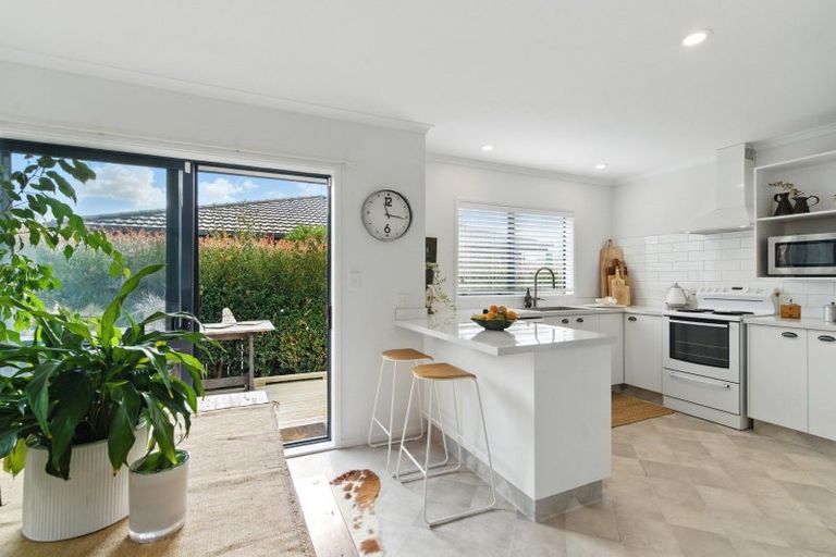 Photo of property in 52 Highfields Drive, Katikati, 3129