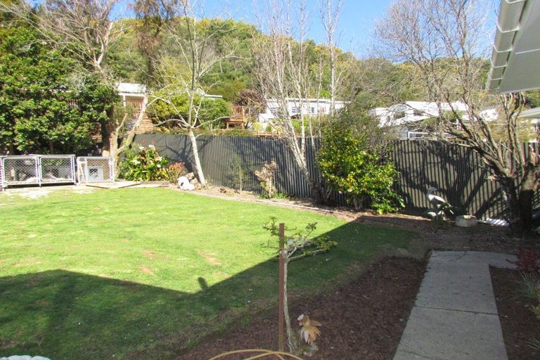 Photo of property in 79a Milton Terrace, Picton, 7220