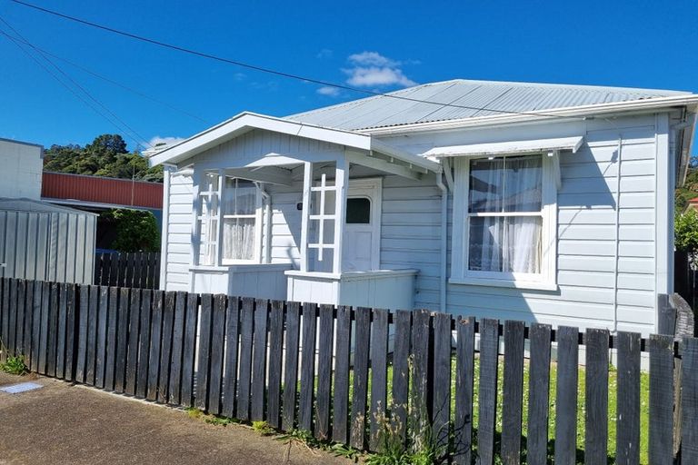 Photo of property in 717 Queen Sh25 Street, Thames, 3500