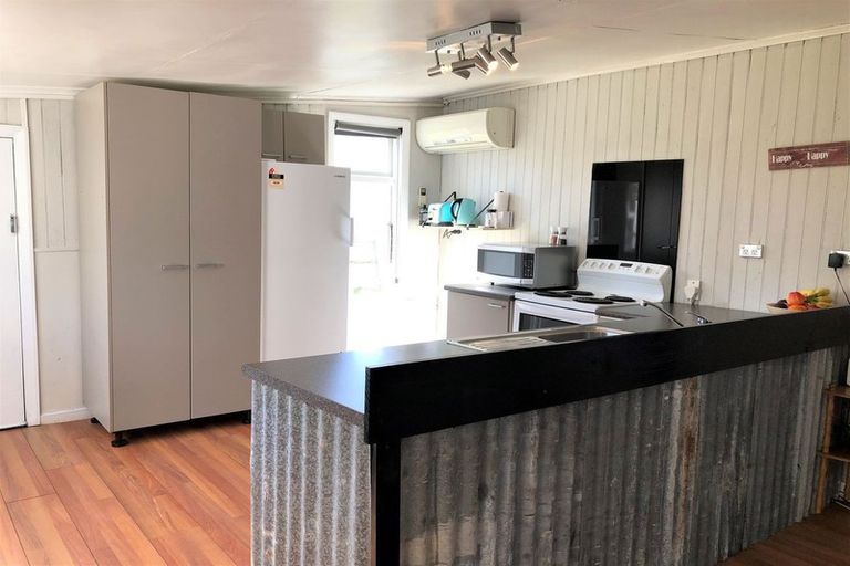 Photo of property in 48 Burns Street, Milton, 9220