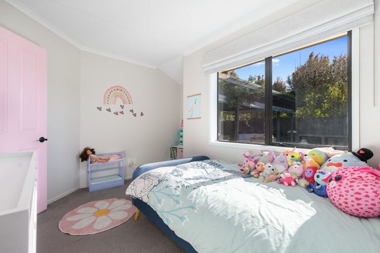 Photo of property in 17 Andalusian Place, Papamoa Beach, Papamoa, 3118