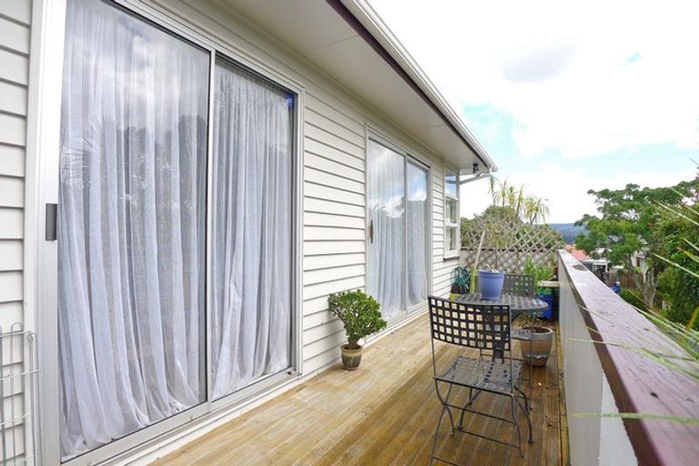 Photo of property in 53 Waitaki Street, Henderson, Auckland, 0612