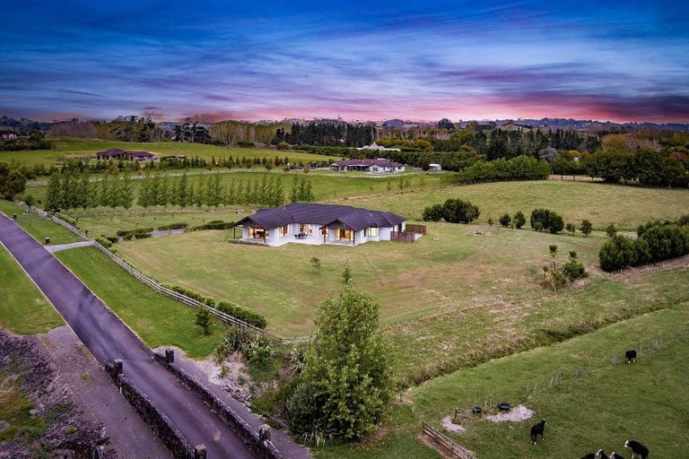 Photo of property in 166j Postman Road, Dairy Flat, Albany, 0794