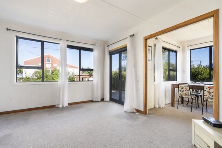 Photo of property in 24 Ngapapa Street, Urenui, 4375