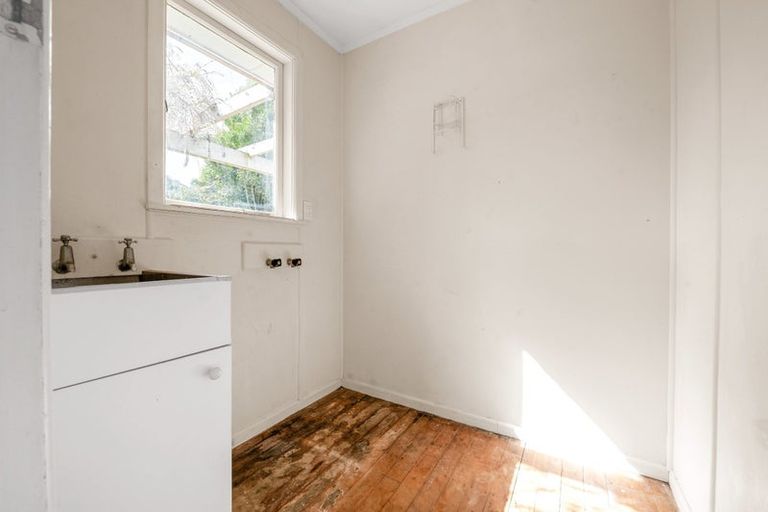 Photo of property in 13 Minifie Avenue, Melville, Hamilton, 3206