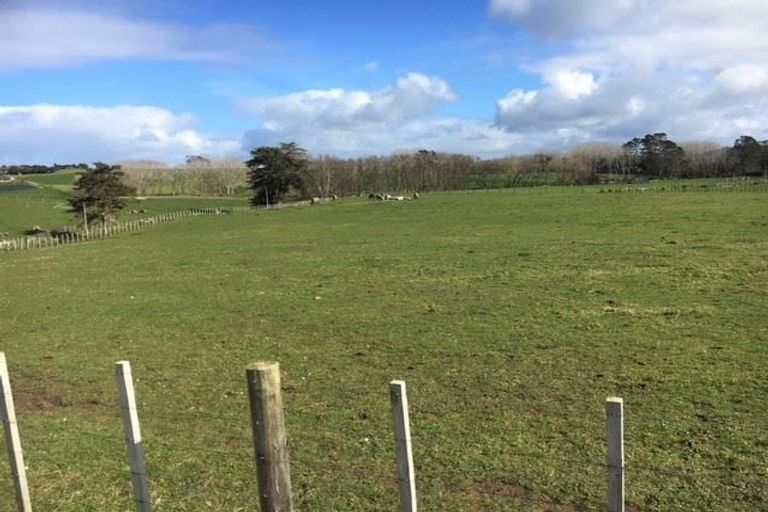 Photo of property in 71 Horseshoe Lane, Matarau, Kamo, 0185